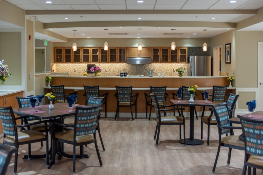 Ginger Cove Independent Living dining area