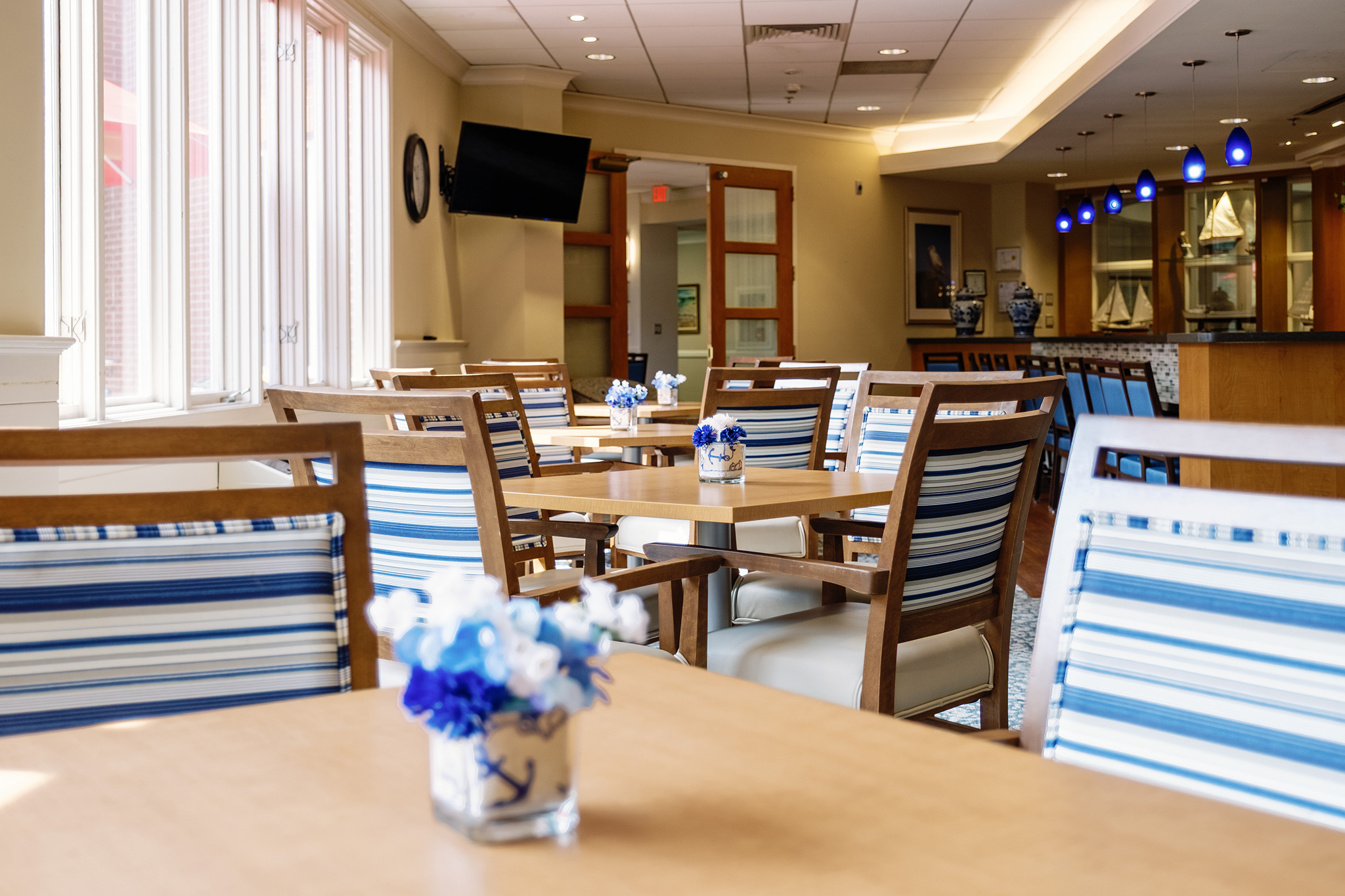 Ginger Cove Bugeye Bar table