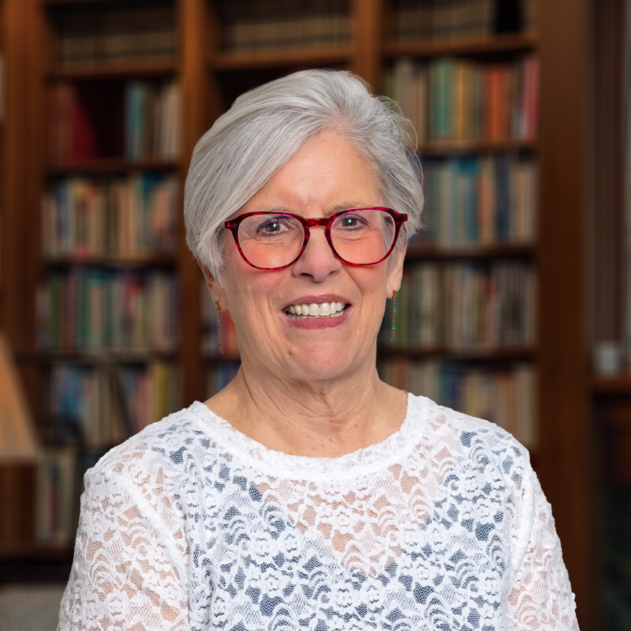 Phyllis Johns Boulden Headshot